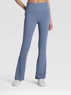 NWT Joy Lab Fold Over High-Waist Flare Yoga Pants Dusty Blue Size M 31” inseams